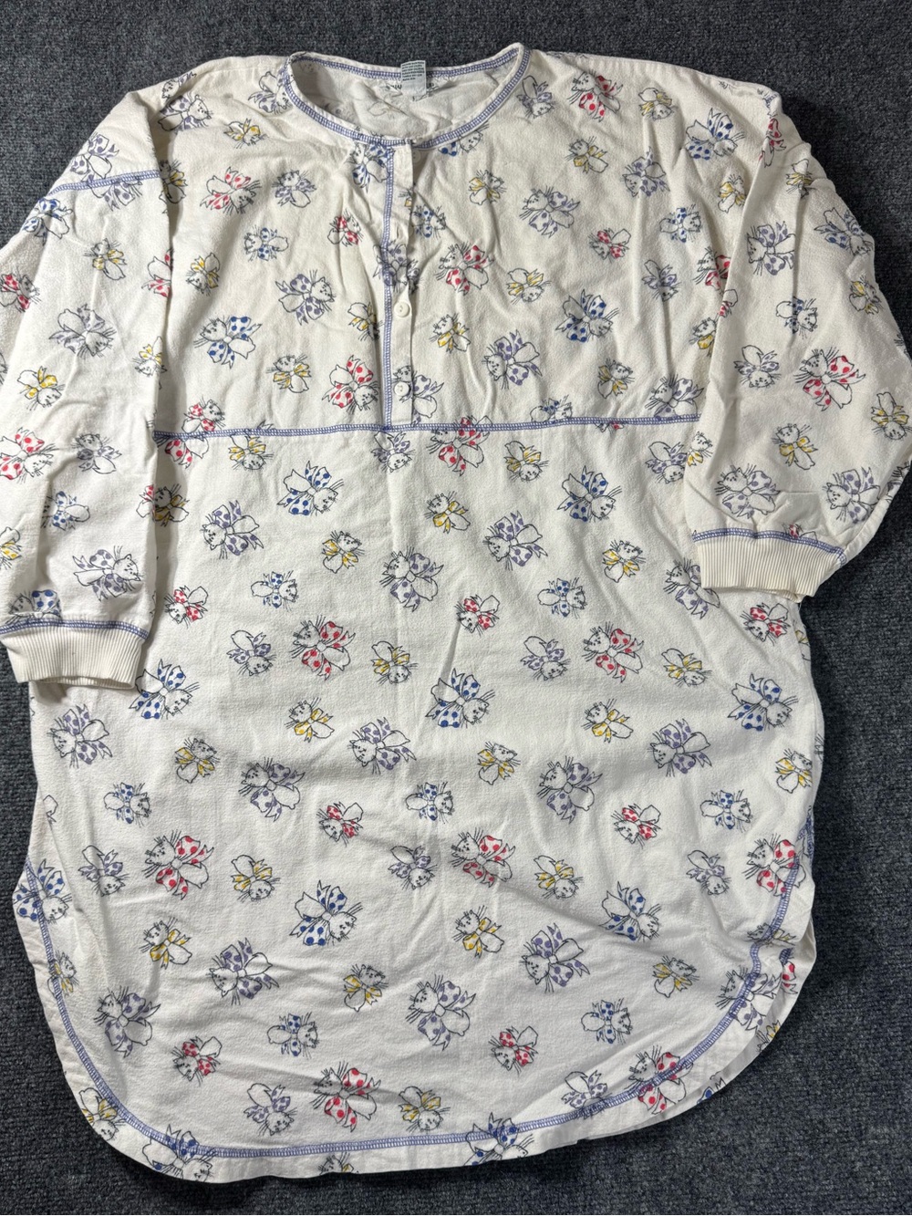 Chaps Cream Long Sleeve Shirt with Blue, Red, Yellow Accents